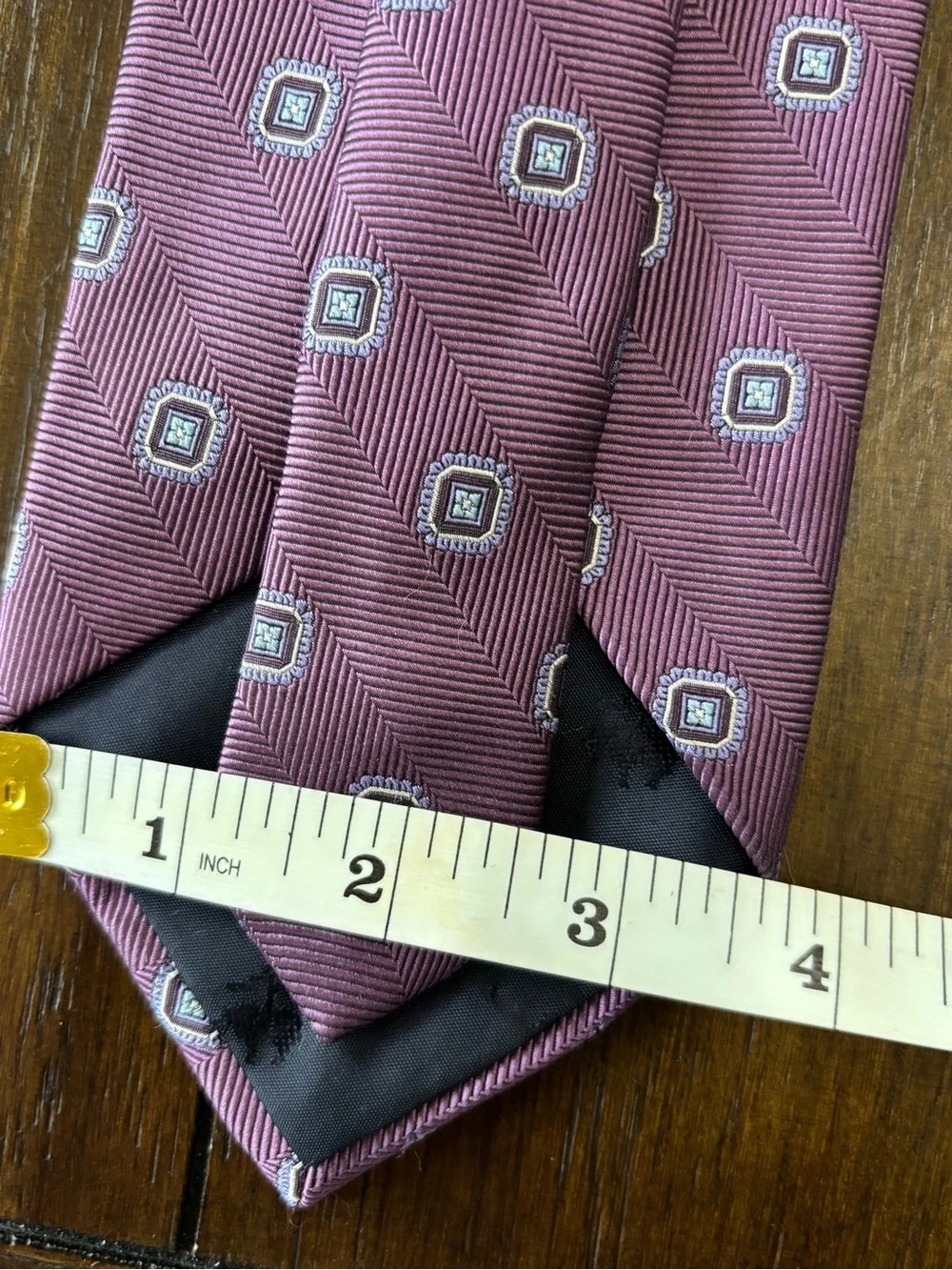 Brooks Brothers Pure Silk Necktie Burgundy Mauve Geometric Made USA Italian Silk